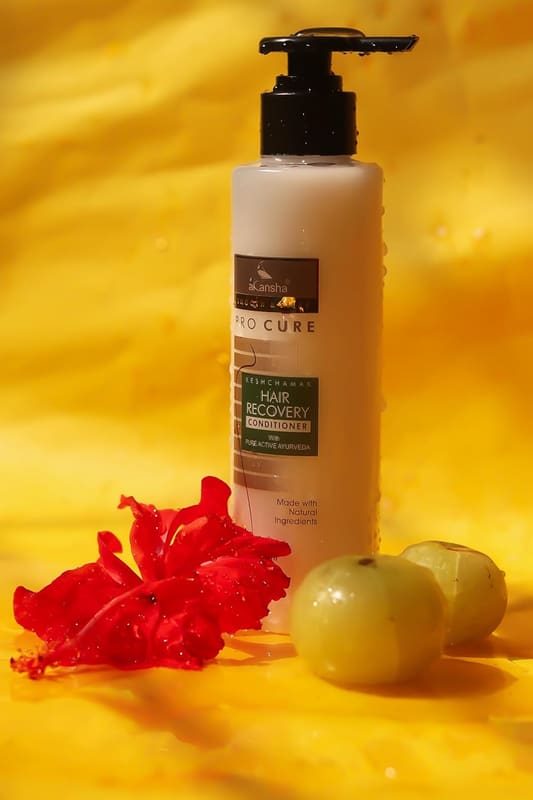 AKANSHA Keshchamak Men's & Women's Natural Ayurvedic Hair Conditioner (100ml) packaging and details