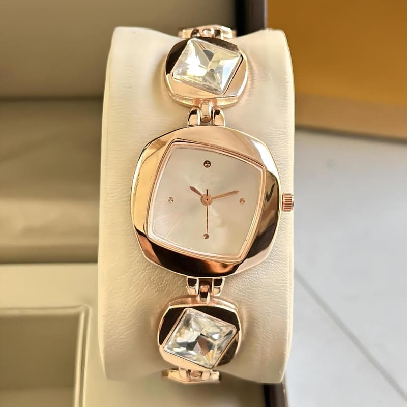 Styledose KC 27 alternate product photo showing the white and rose gold dial