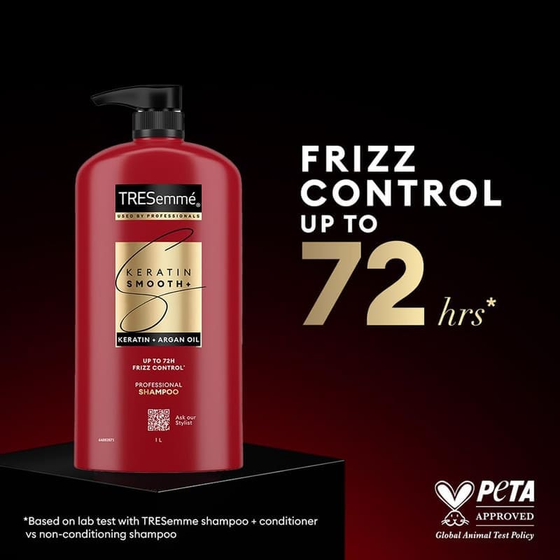 TRESemmé Keratin Smooth+ Shampoo 1000ml in use